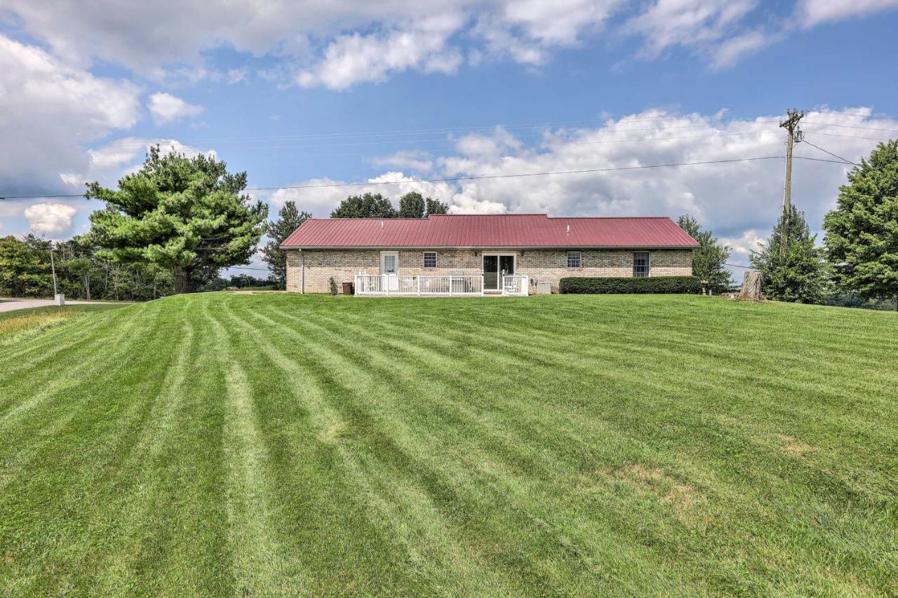 Villa Charming Williamstown Retreat With Private Yard Exterior foto